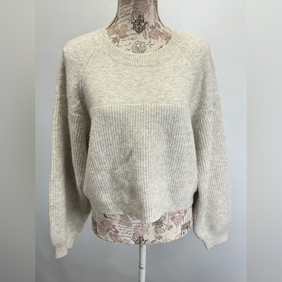 TOPSHOP Cream mixed stitch balloon sleeve crop sweater size S - Picture 10 of 14